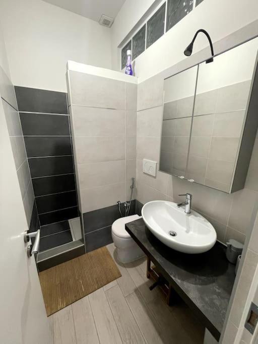 Domus Art Suites Merulana Řím Exteriér fotografie
